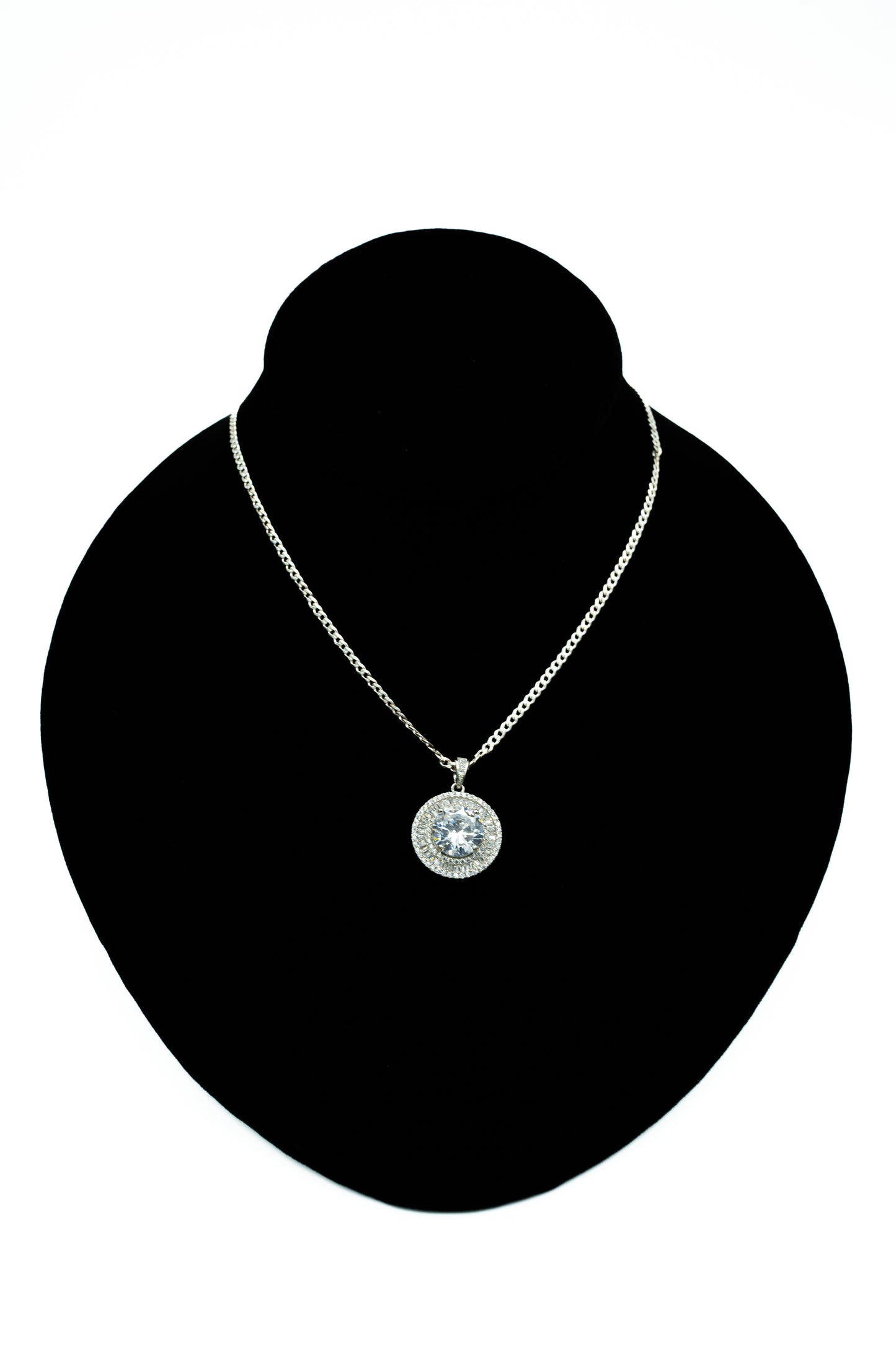 Royal pendant
