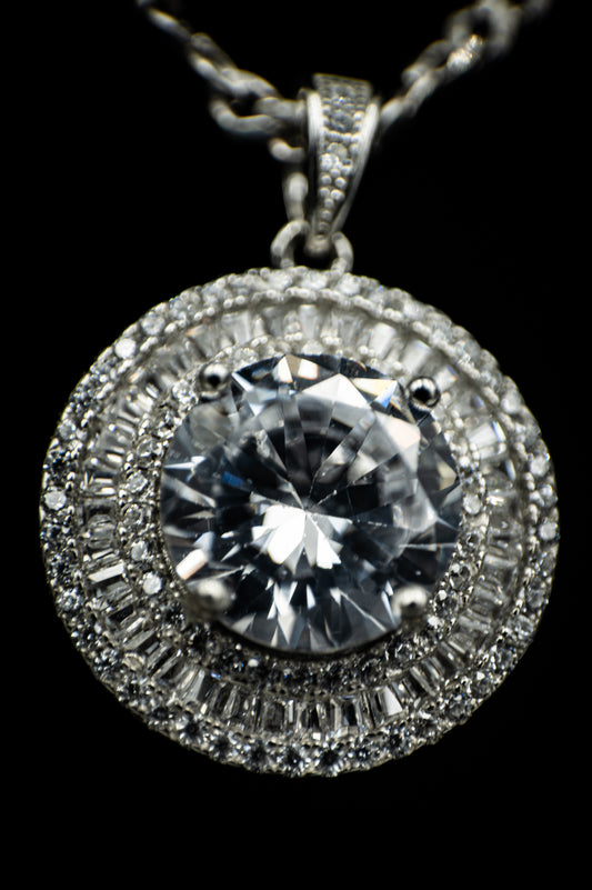 Royal pendant